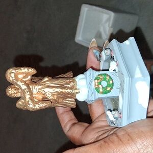 Department 56 Heritage Village Collection “Spirit Of The Season”